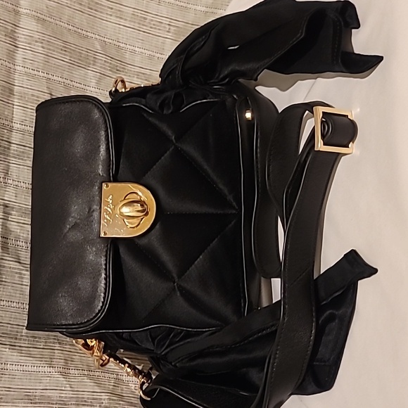 Z Spoke by Zac Posen Quilted Satin Bow Crossbody Bag - Picture 8 of 8